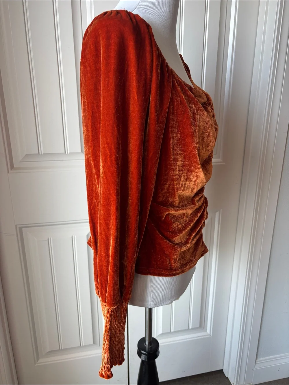 Amber Skye Rust Orange Crushed Velvet Ruched Sweetheart Top L
